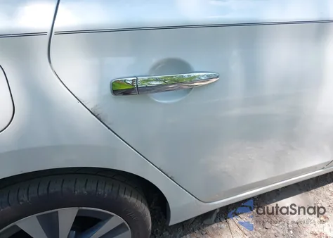 2017 Nissan Sentra Sl z USA, uszkodzony, nr VIN 3N1AB7AP0HY217717